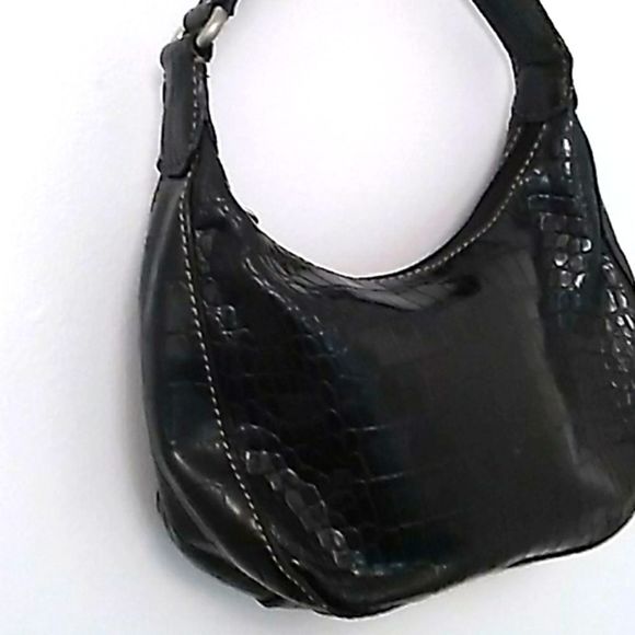 Nine West Black Alligator Design Hand Bag. - Picture 2 of 11